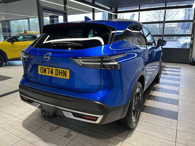 Nissan Qashqai 1.3 DiG-T MH 158 N-Connecta 5dr Xtronic