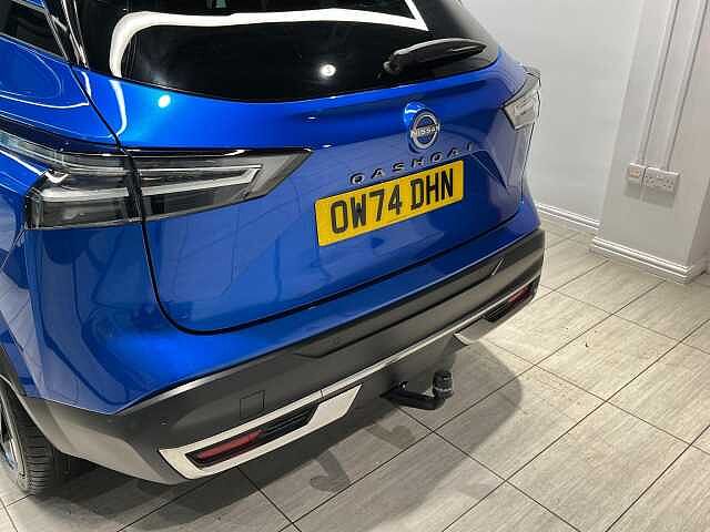 Nissan Qashqai 1.3 DiG-T MH 158 N-Connecta 5dr Xtronic