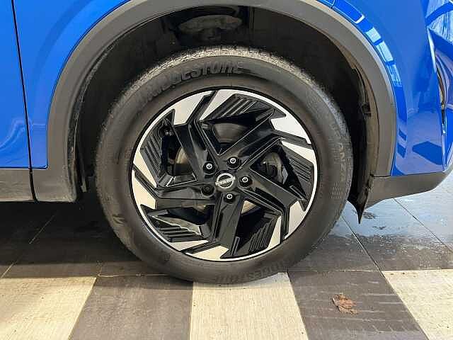 Nissan Qashqai 1.3 DiG-T MH 158 N-Connecta 5dr Xtronic