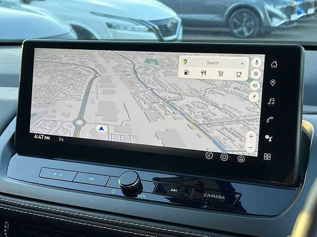 Nissan Qashqai 1.3 DiG-T MH N-Connecta [Glass Roof] 5dr