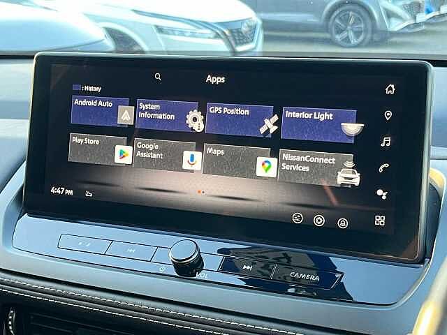 Nissan Qashqai 1.3 DiG-T MH N-Connecta [Glass Roof] 5dr