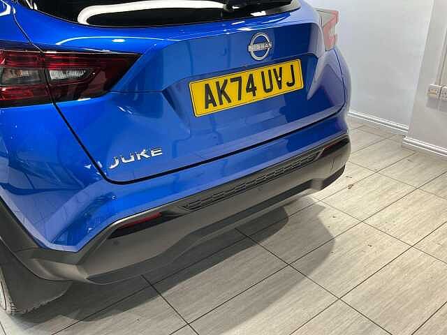 Nissan Juke 1.0 DiG-T N-Connecta 5dr DCT