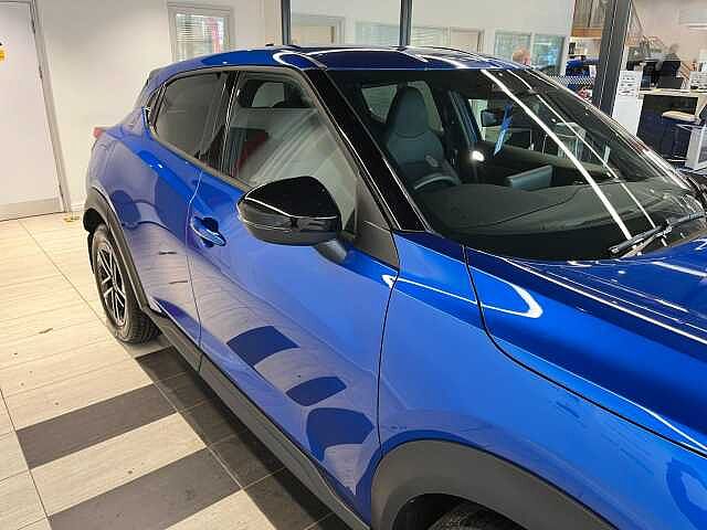 Nissan Juke 1.0 DiG-T N-Connecta 5dr DCT