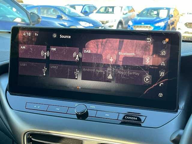 Nissan Juke 1.0 DiG-T N-Connecta 5dr DCT