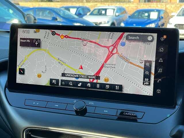 Nissan Juke 1.0 DiG-T N-Connecta 5dr DCT