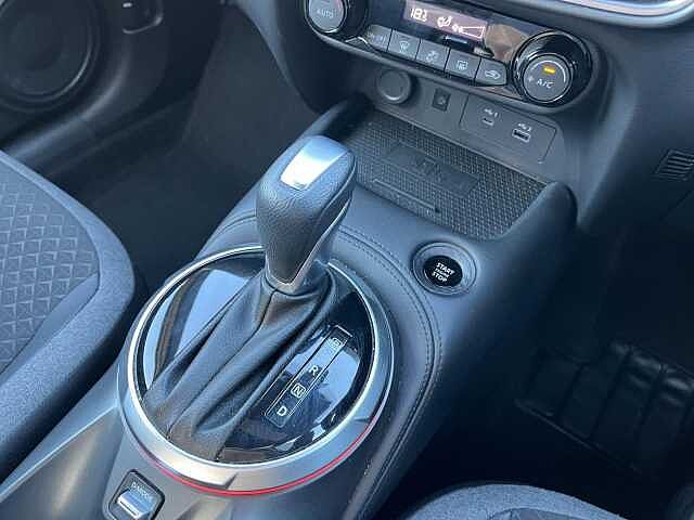 Nissan Juke 1.0 DiG-T N-Connecta 5dr DCT