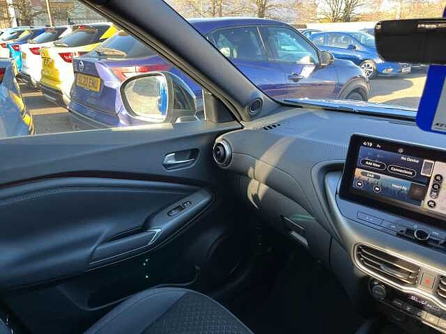 Nissan Juke 1.0 DiG-T N-Connecta 5dr DCT