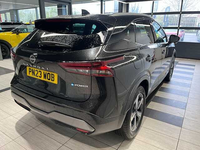 Nissan Qashqai 1.5 E-Power N-Connecta [Glass Roof] 5dr Auto