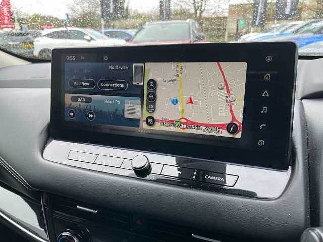 Nissan Qashqai 1.5 E-Power N-Connecta [Glass Roof] 5dr Auto