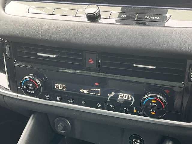 Nissan Qashqai 1.5 E-Power N-Connecta [Glass Roof] 5dr Auto