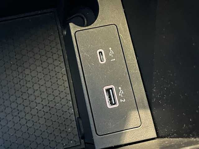 Nissan Qashqai 1.3 DiG-T MH Tekna 5dr