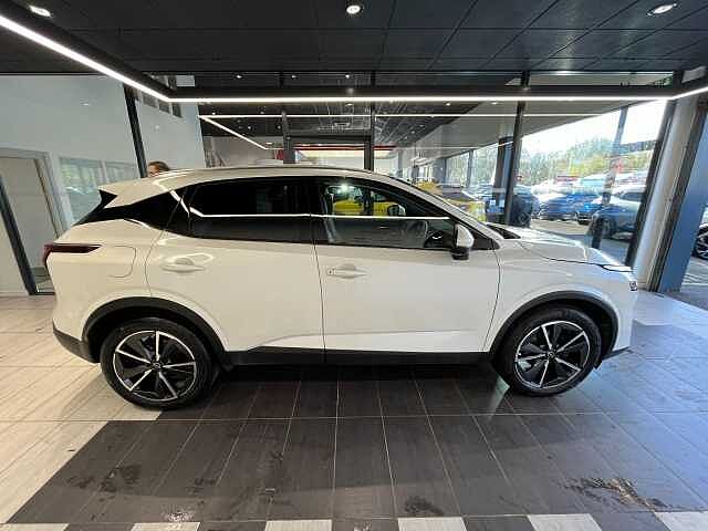 Nissan Qashqai 1.3 DiG-T MH Tekna 5dr