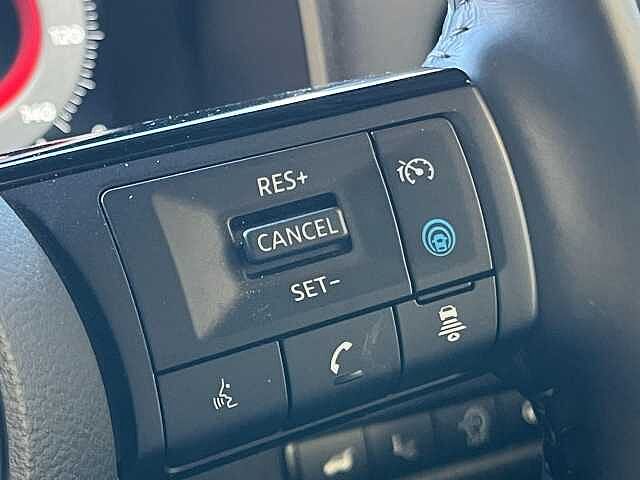 Nissan Qashqai 1.3 DiG-T MH Tekna 5dr