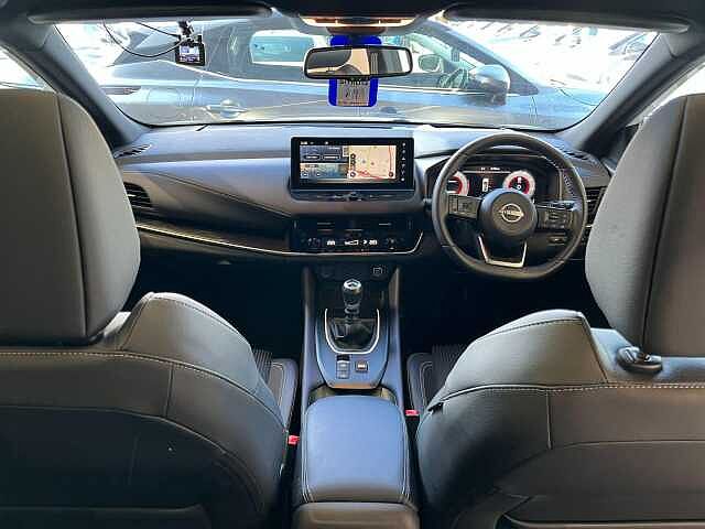 Nissan Qashqai 1.3 DiG-T MH Tekna 5dr