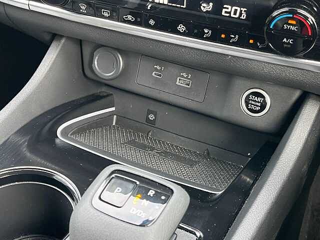 Nissan X-trail Station Wagon 1.5 MHEV 163 N-Connecta 5dr Xtronic