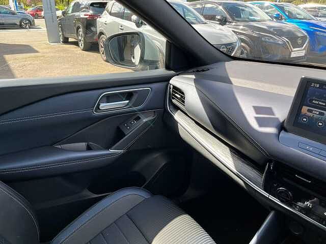 Nissan Qashqai 1.3 DiG-T MH 158 Tekna 5dr Xtronic