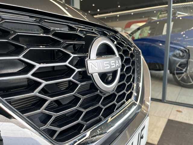 Nissan Juke 1.0 DiG-T Tekna+ 5dr