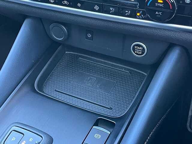 Nissan Qashqai 1.3 DiG-T MH 158 Tekna 5dr Xtronic