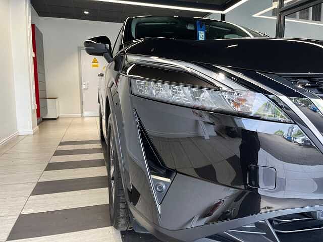 Nissan Qashqai 1.3 DiG-T MH N-Connecta 5dr