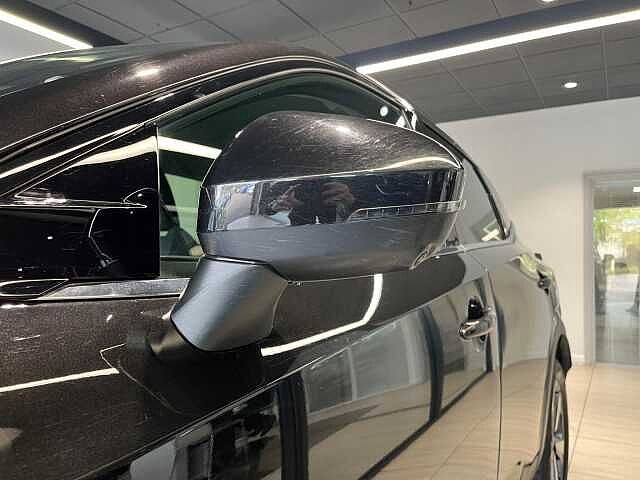 Nissan Qashqai 1.3 DiG-T MH N-Connecta 5dr