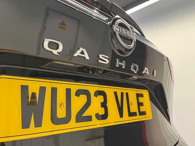 Nissan Qashqai 1.3 DiG-T MH N-Connecta 5dr