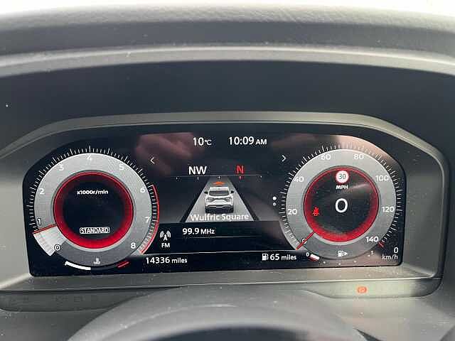 Nissan Qashqai 1.3 DiG-T MH N-Connecta 5dr