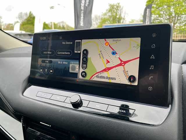 Nissan Qashqai 1.3 DiG-T MH N-Connecta 5dr