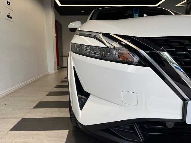 Nissan Qashqai 1.3 DiG-T MH 158 N-Connecta 5dr Xtronic