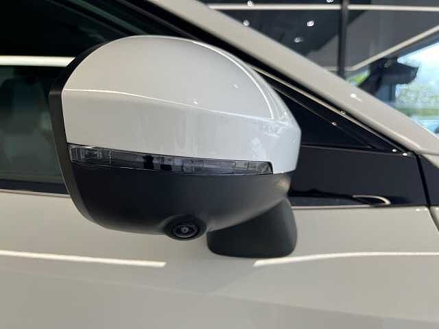 Nissan Qashqai 1.3 DiG-T MH 158 N-Connecta 5dr Xtronic