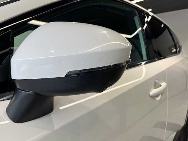 Nissan Qashqai 1.3 DiG-T MH 158 N-Connecta 5dr Xtronic