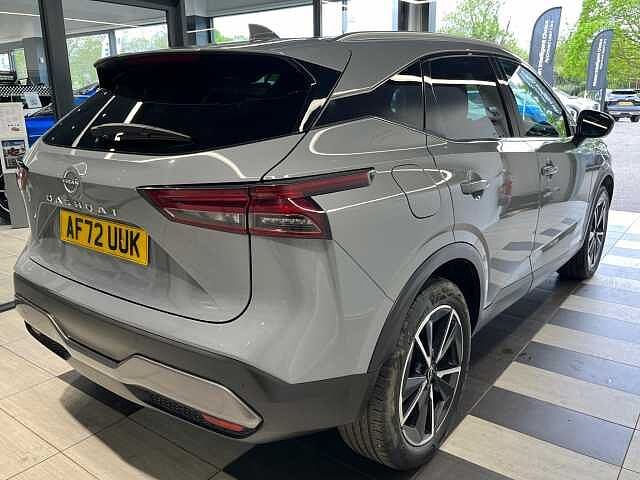 Nissan Qashqai 1.3 DiG-T MH Tekna 5dr