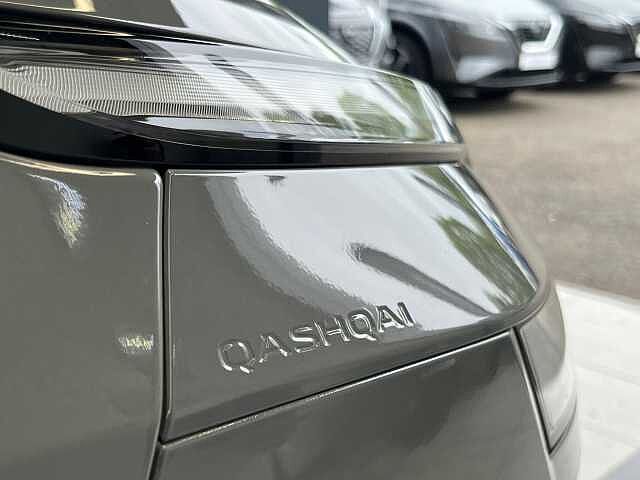 Nissan Qashqai 1.3 DiG-T MH Tekna 5dr