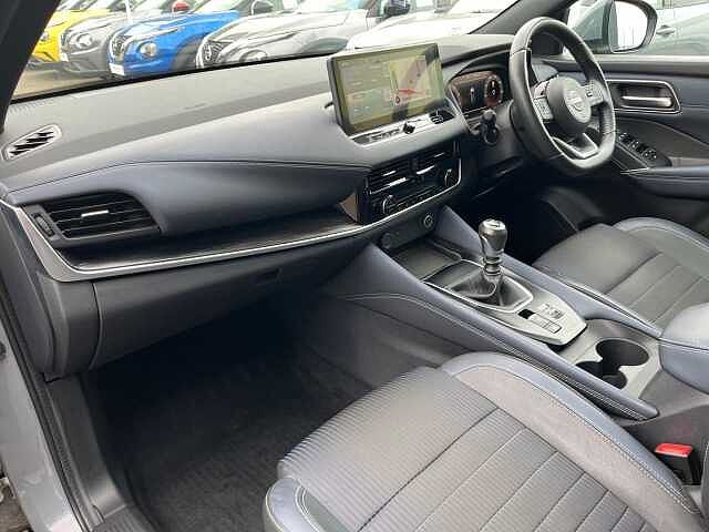 Nissan Qashqai 1.3 DiG-T MH Tekna 5dr