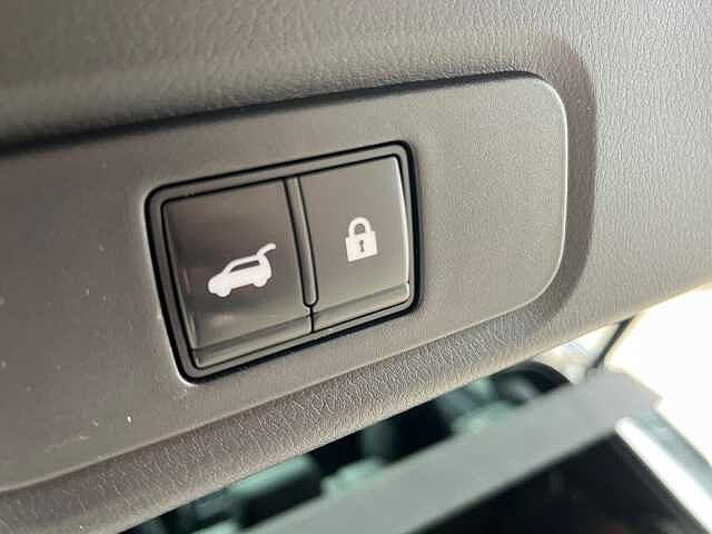 Nissan Qashqai 1.3 DiG-T MH Tekna 5dr